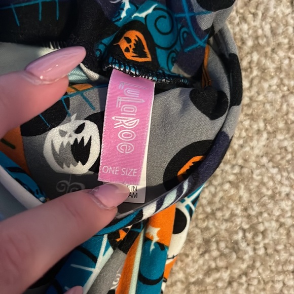 Lularoe nightmare before Christmas one size leggings - Picture 2 of 2
